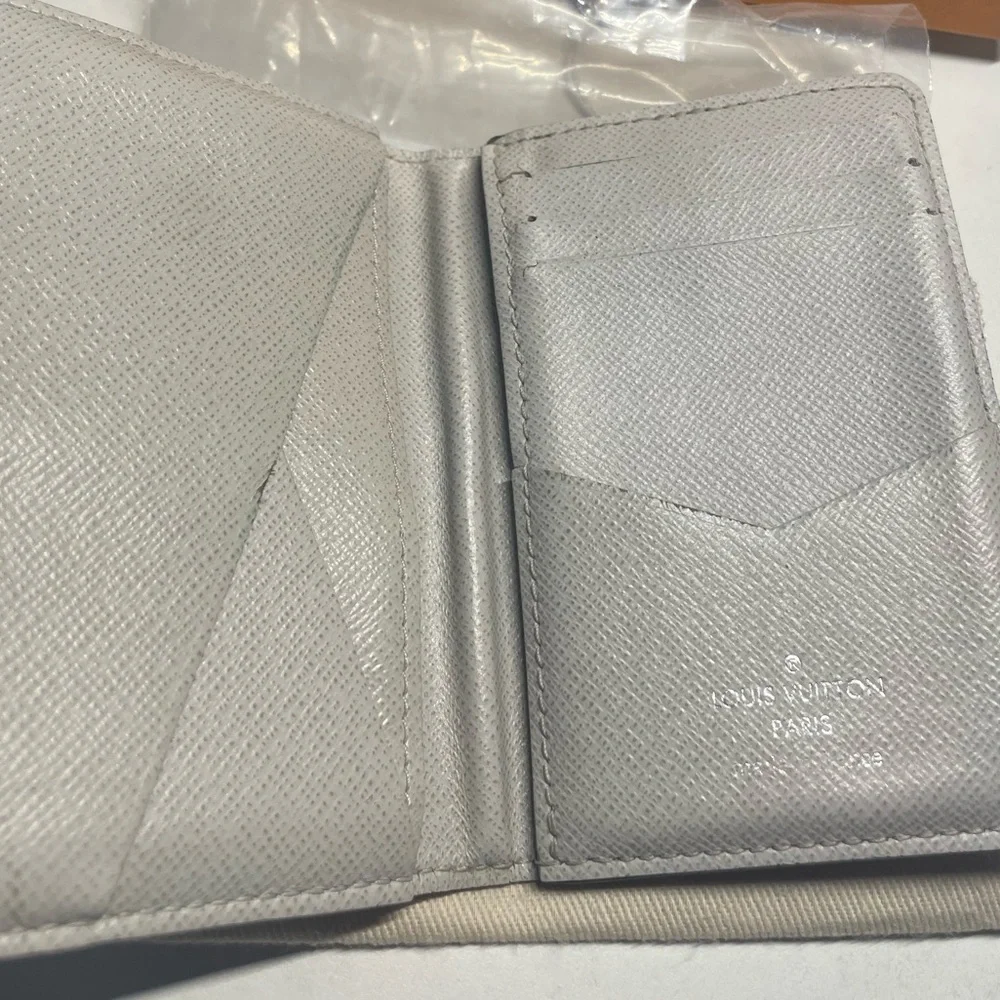 Limited edition Louis Vuitton pocket organizer - Picture 6 of 10